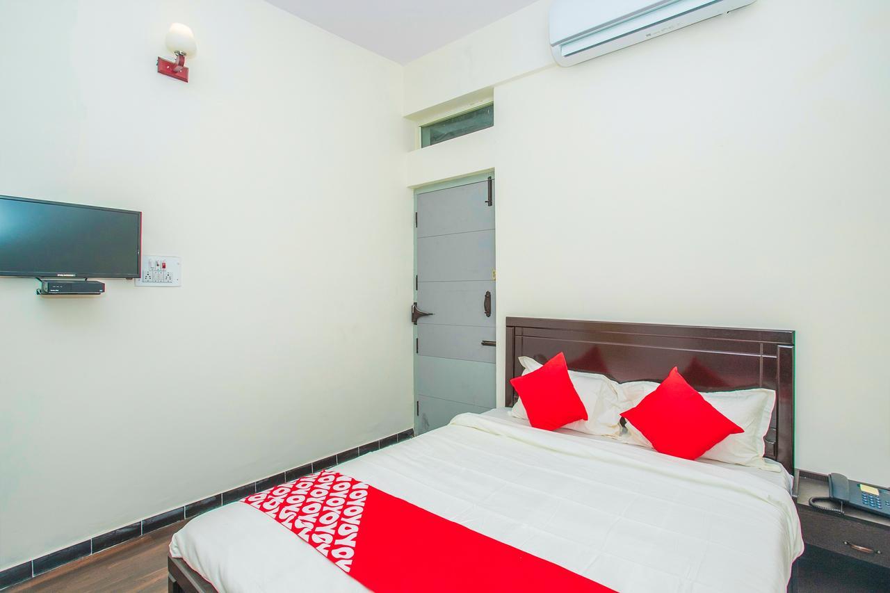 Oyo 14430 Sunshine Grand Hotell Bangalore Exteriör bild