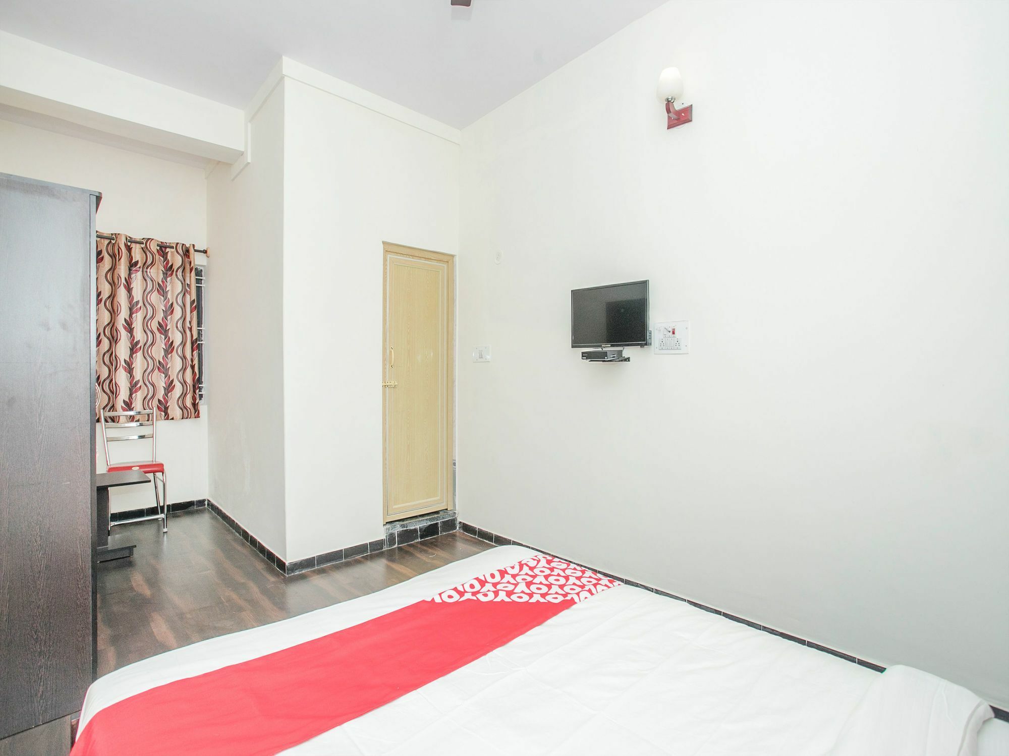 Oyo 14430 Sunshine Grand Hotell Bangalore Exteriör bild