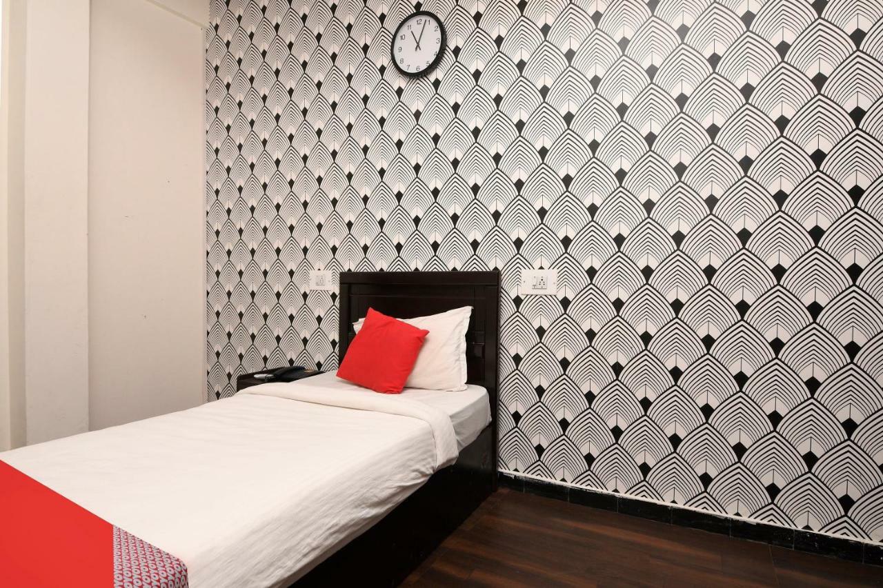 Oyo 14430 Sunshine Grand Hotell Bangalore Exteriör bild